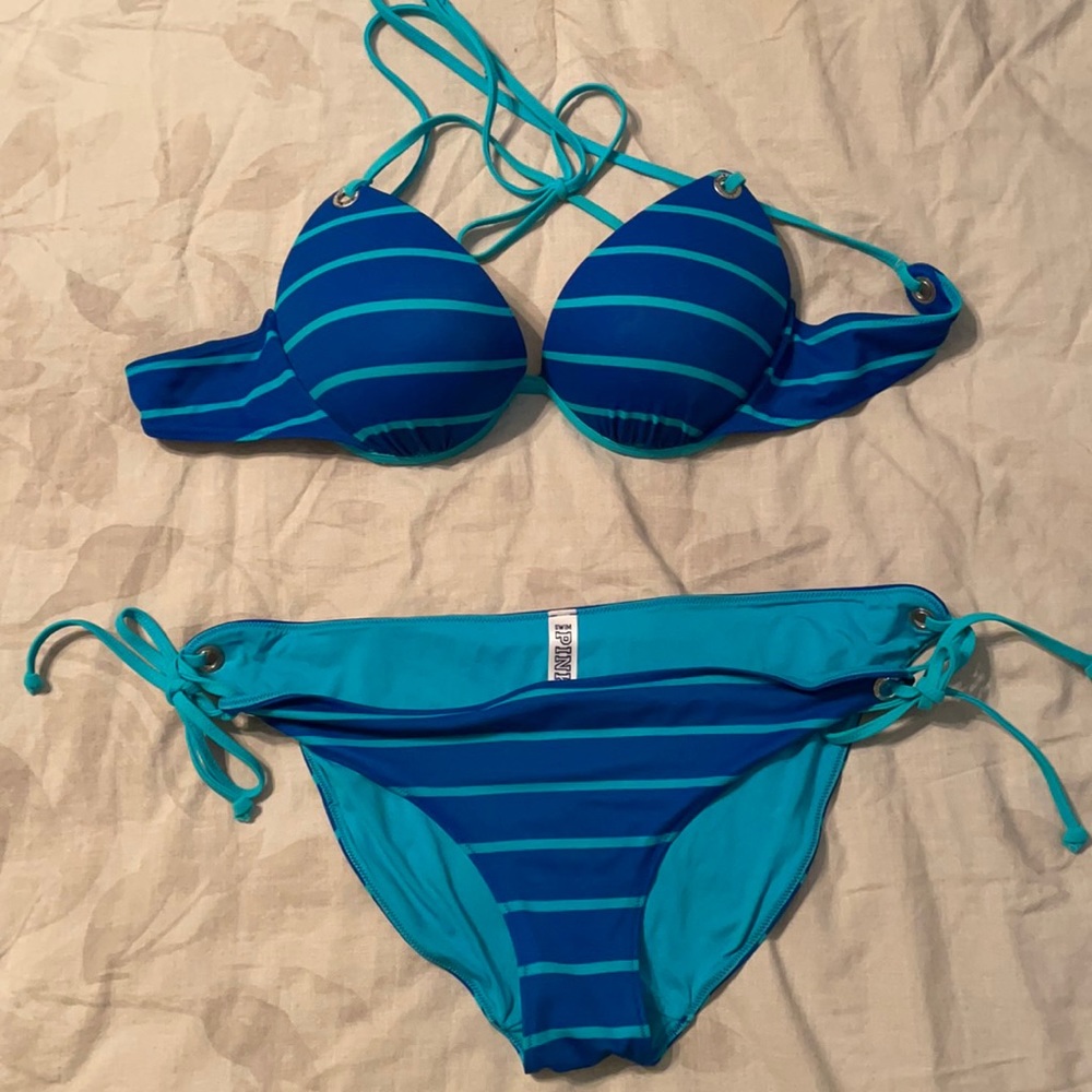 Women’s 2 piece swimsuit